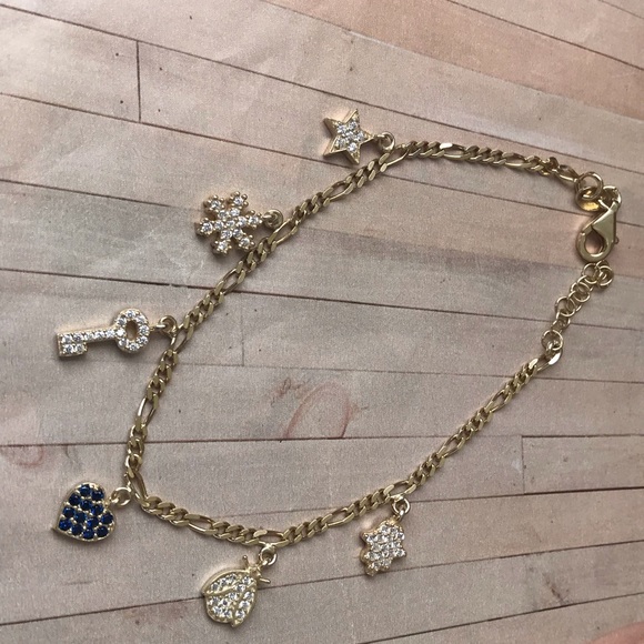 Gold charm bracelet - Picture 4 of 5